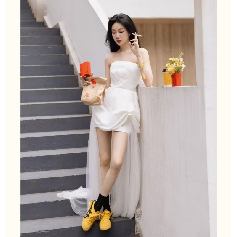 French White Strapless Morning - đánh giá và giá Photography Of Lighting